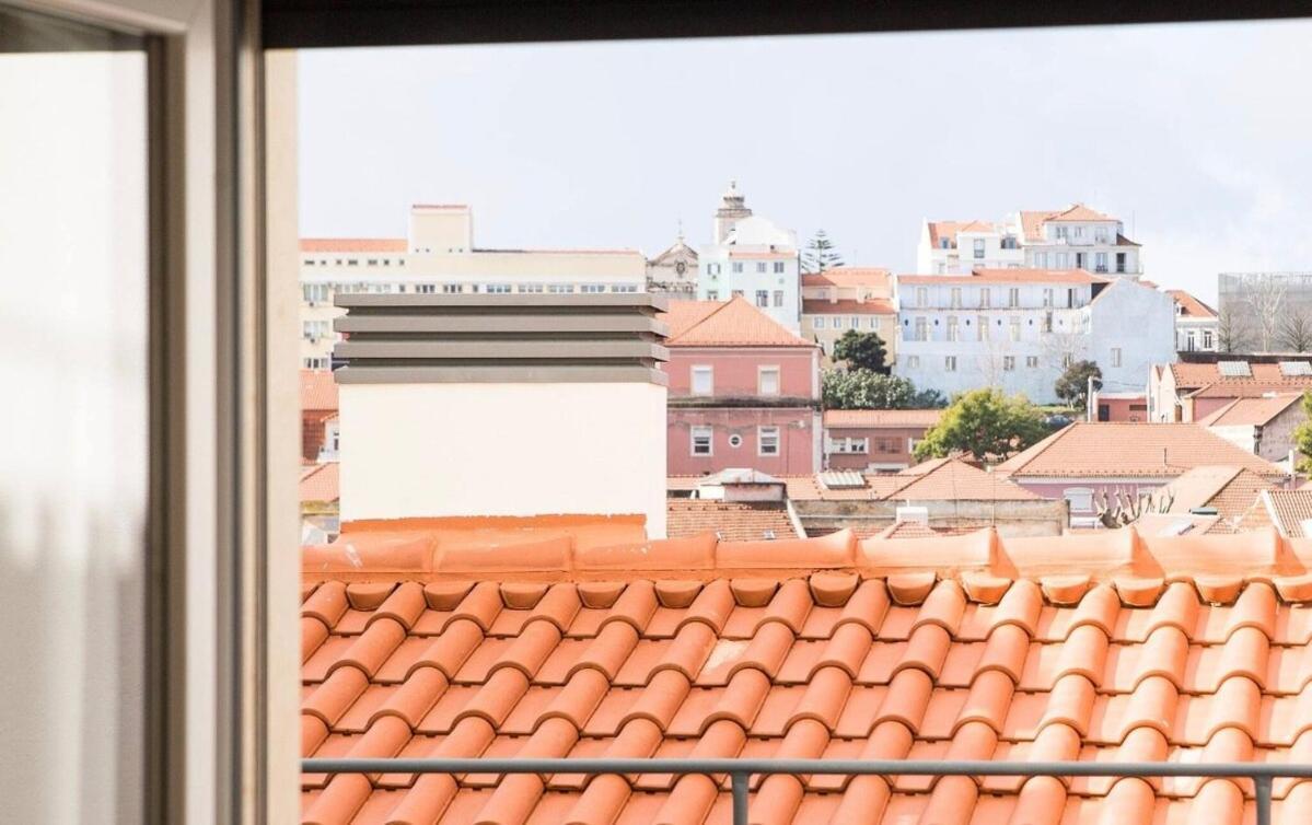 Bright 2 Bedroom Apartment With Parking In Lisbon Exterior photo