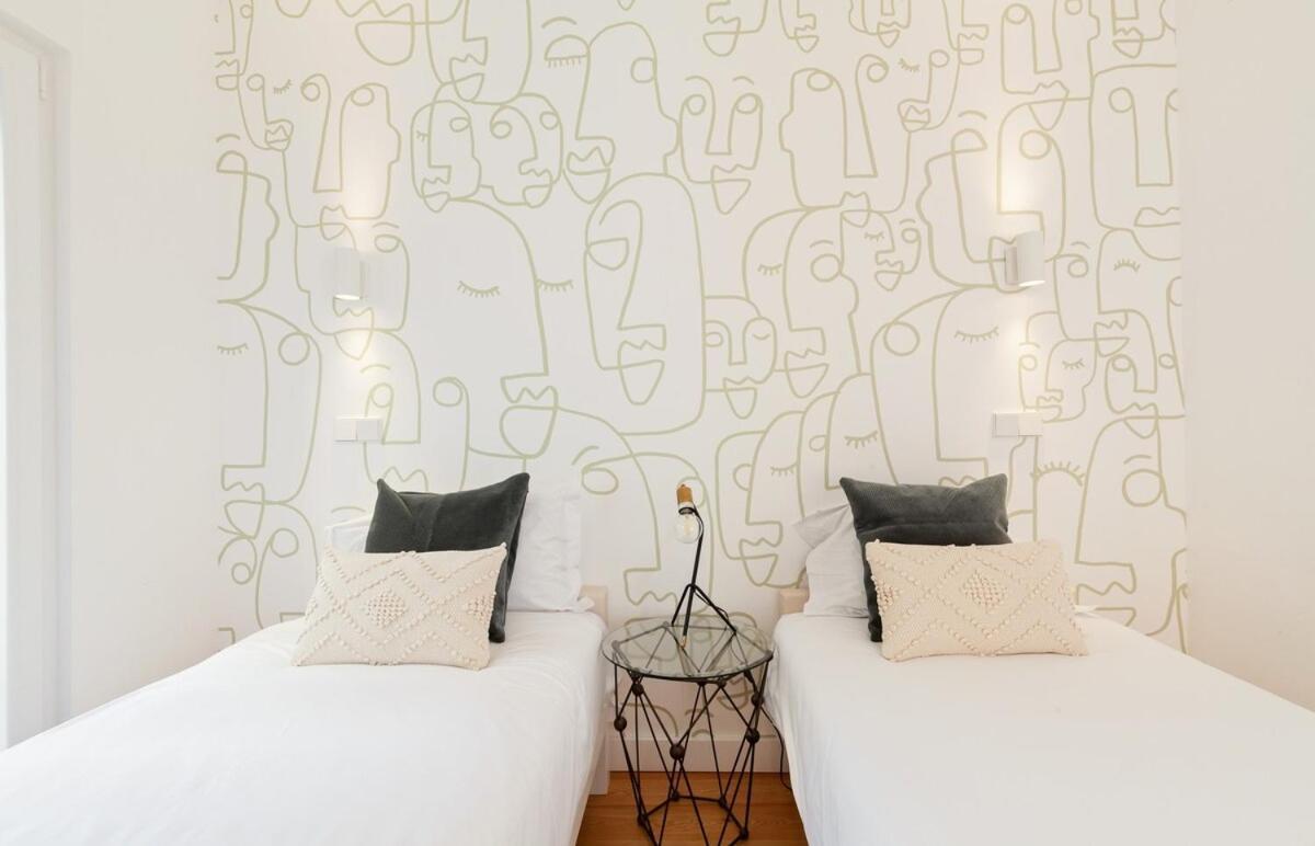 Bright 2 Bedroom Apartment With Parking In Lisbon Exterior photo
