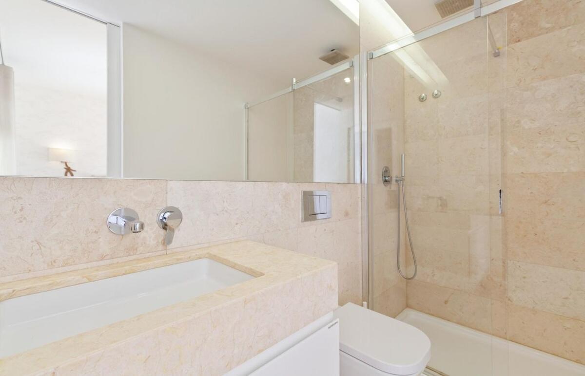 Bright 2 Bedroom Apartment With Parking In Lisbon Exterior photo